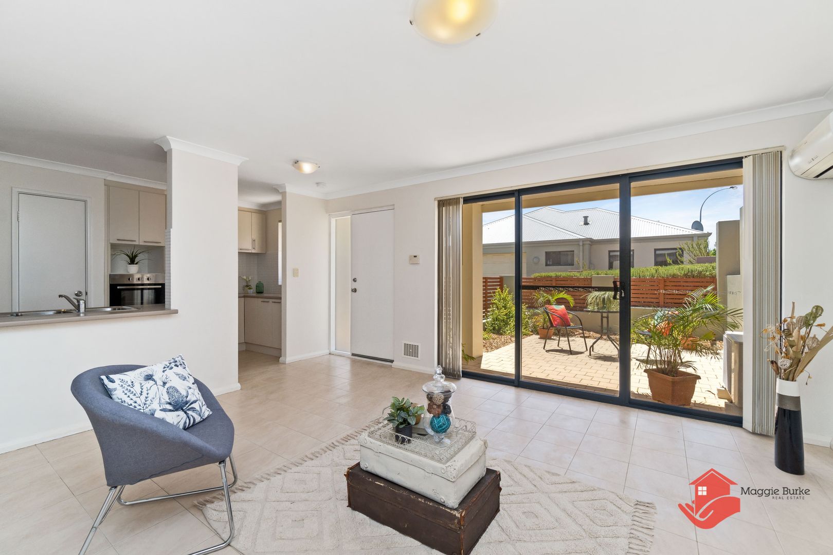 6/17 Sinclair Street, Armadale WA 6112, Image 2