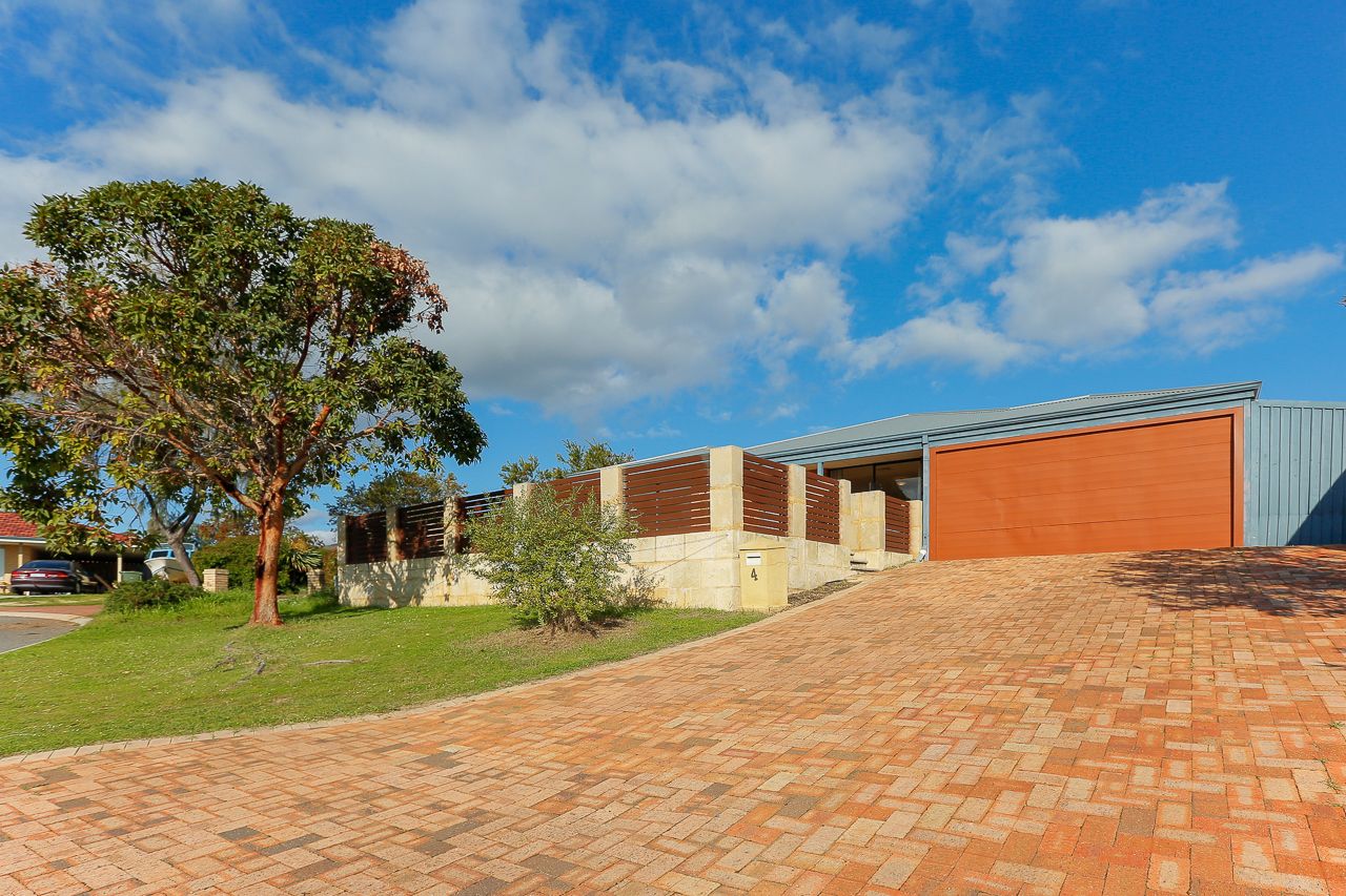 4 Cleland Close, Clarkson WA 6030, Image 0