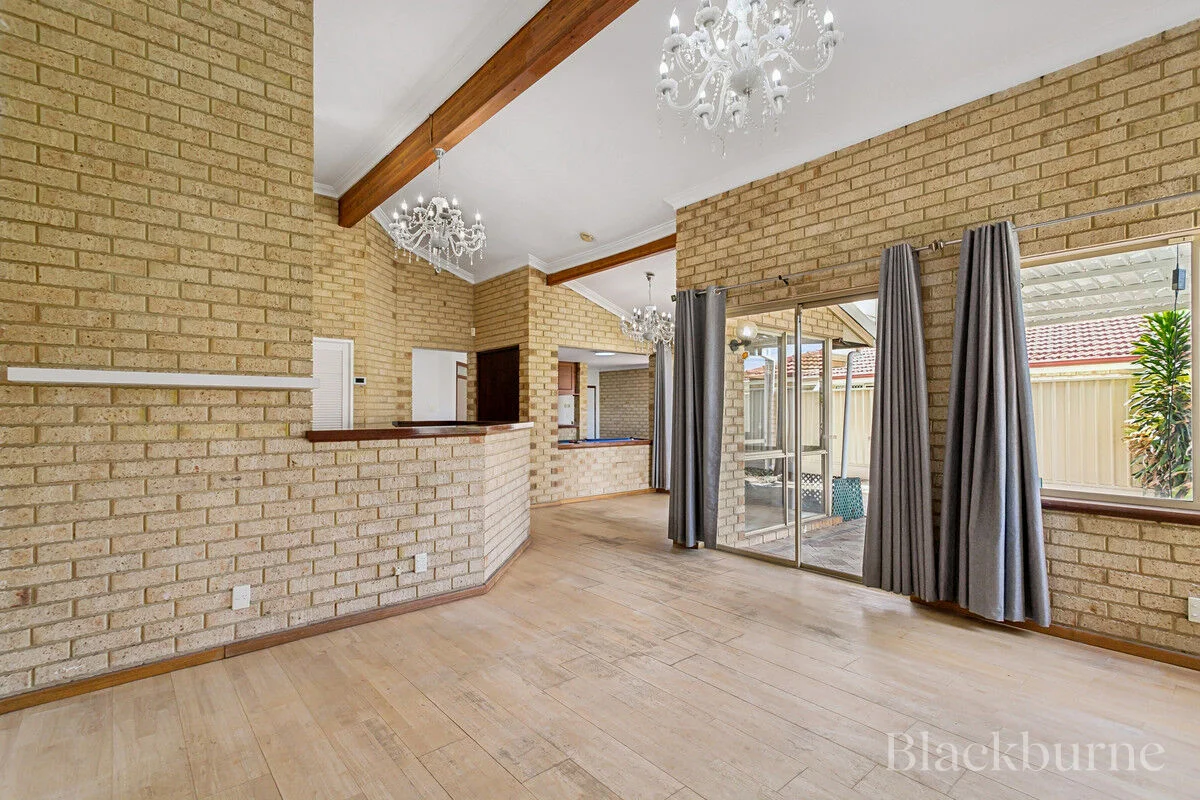 18 Mahogany Road, Morley WA 6062