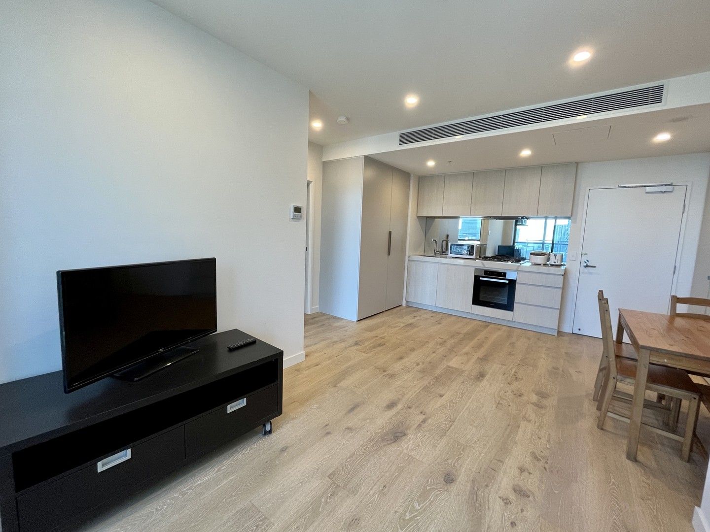2 bedrooms Apartment / Unit / Flat in 2106/105 Batman street WEST MELBOURNE VIC, 3003