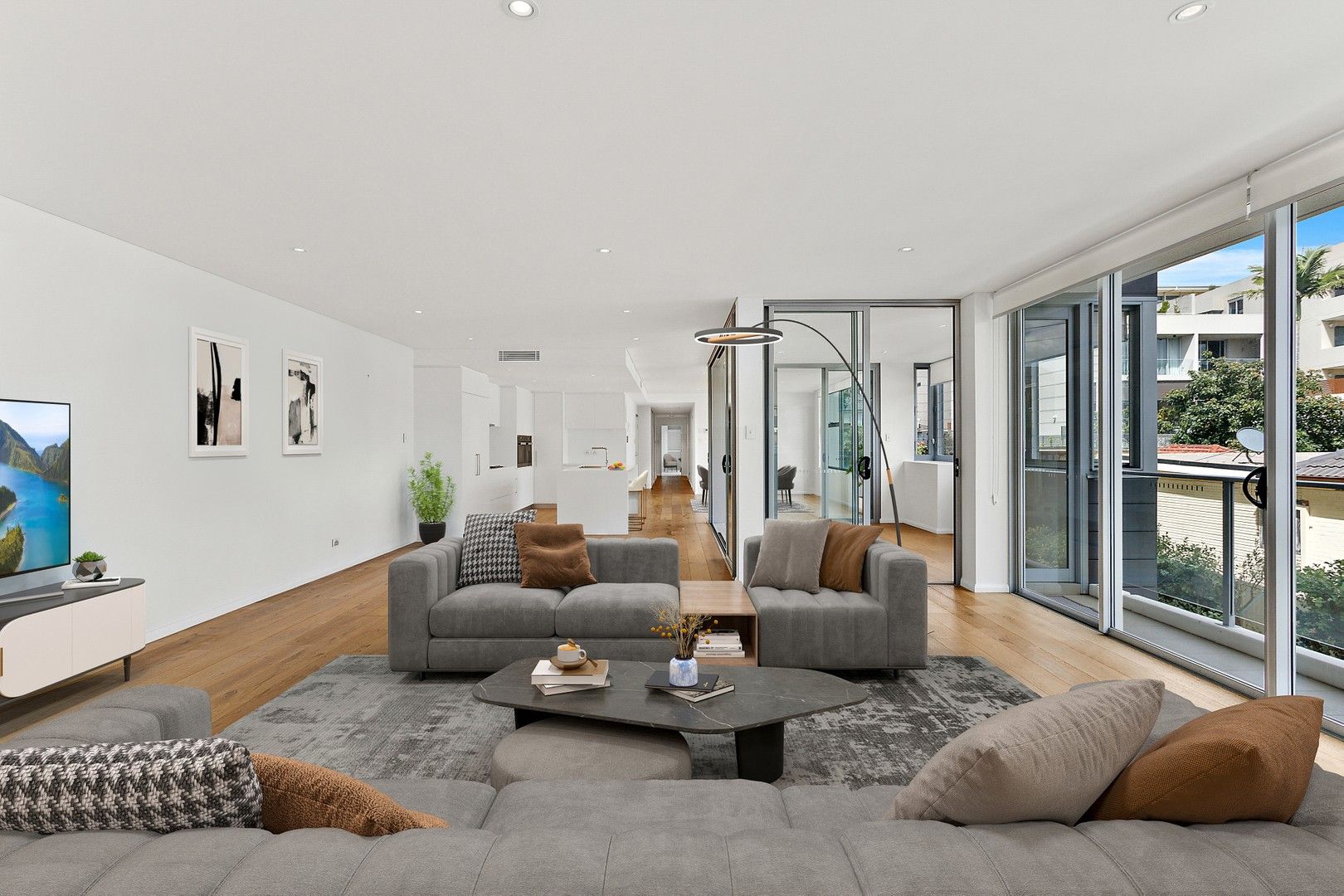 4 bedrooms Apartment / Unit / Flat in 5/11 Blacket Street NORTH WOLLONGONG NSW, 2500