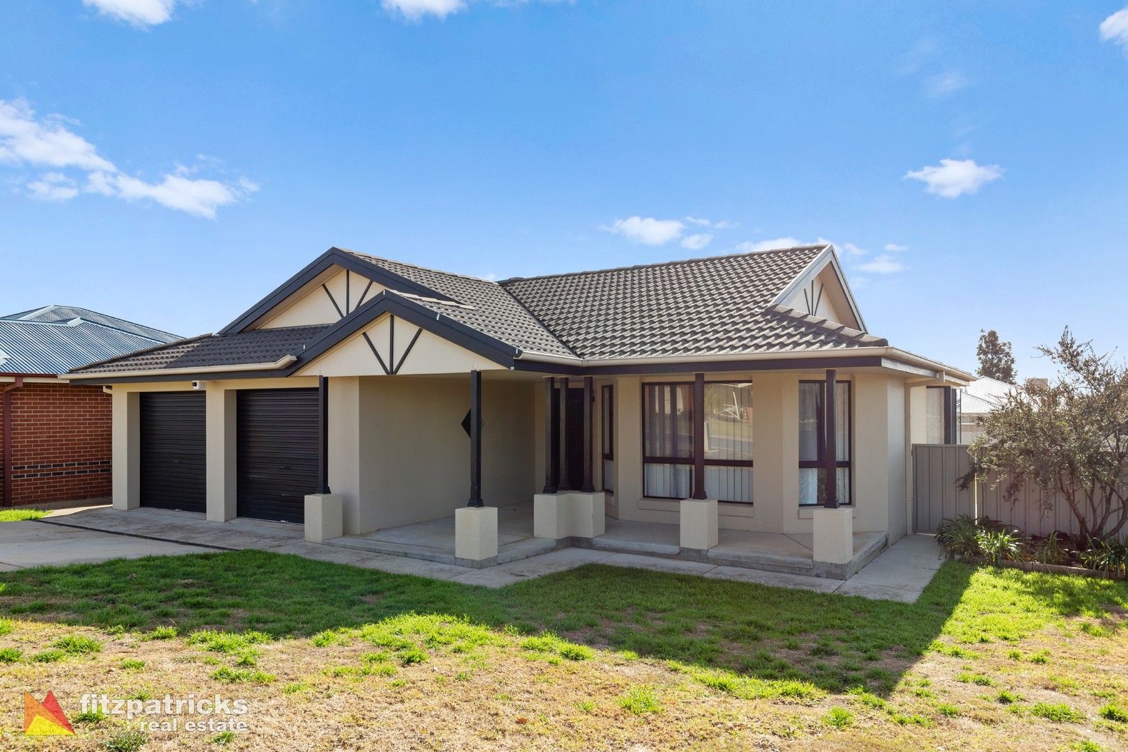 10 Woomera Place, Glenfield Park NSW 2650, Image 0