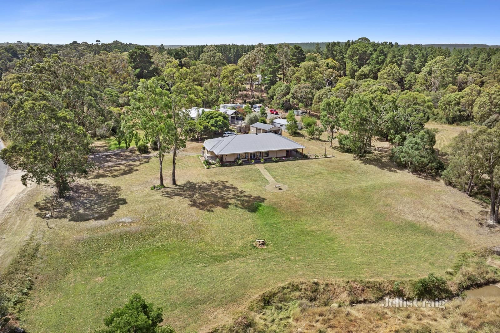 82 Linton Carngham Road, Linton VIC 3360, Image 0