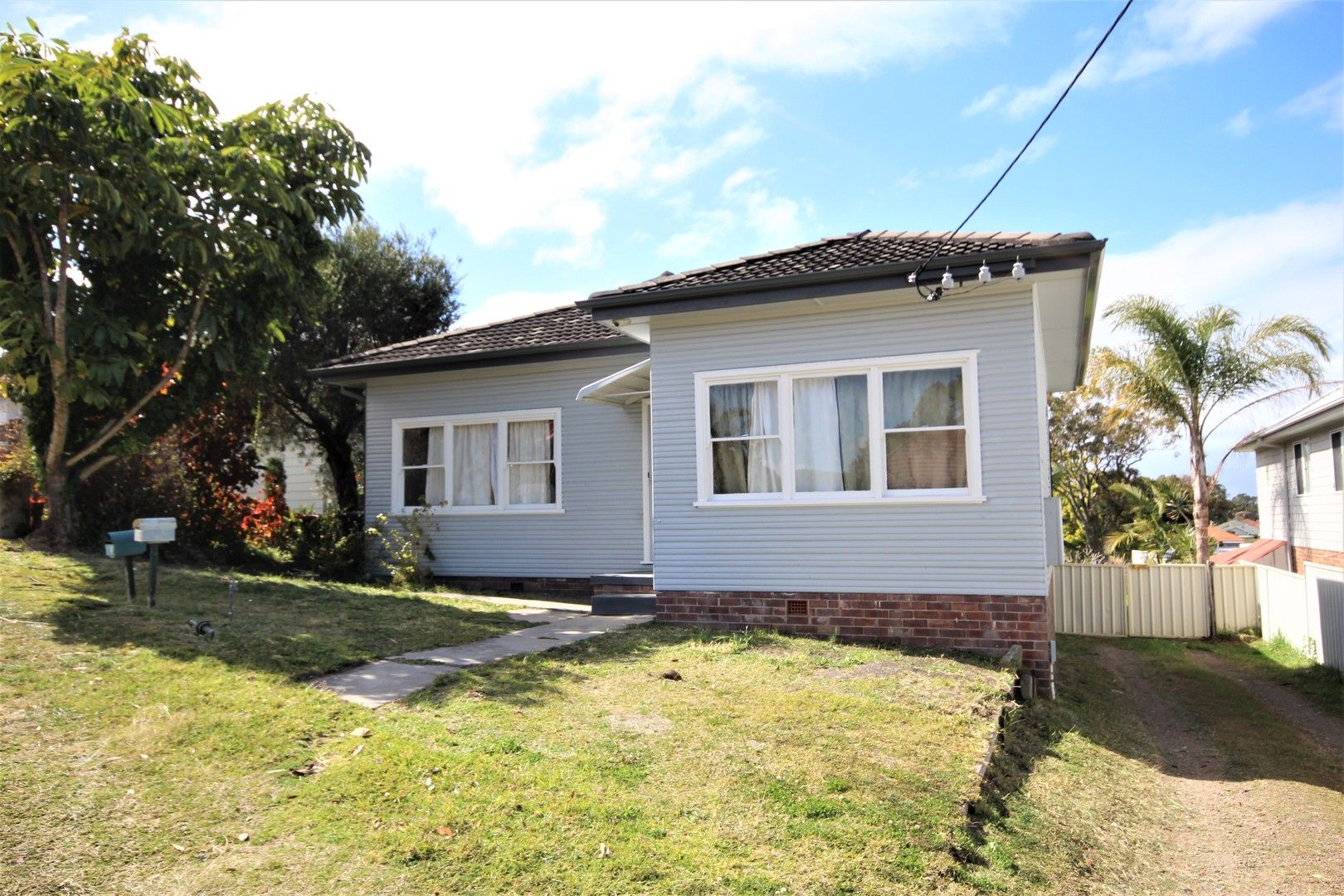 3 bedrooms Semi-Detached in 72 Hill Street BELMONT NSW, 2280