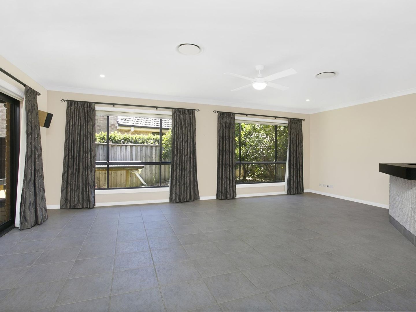 4 Northumberland Court, Castle Hill NSW 2154, Image 2