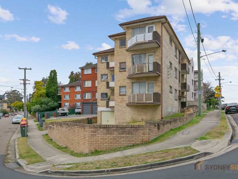4 22 Meriton Street Gladesville Nsw 2111 Apartment For Rent 300 Domain