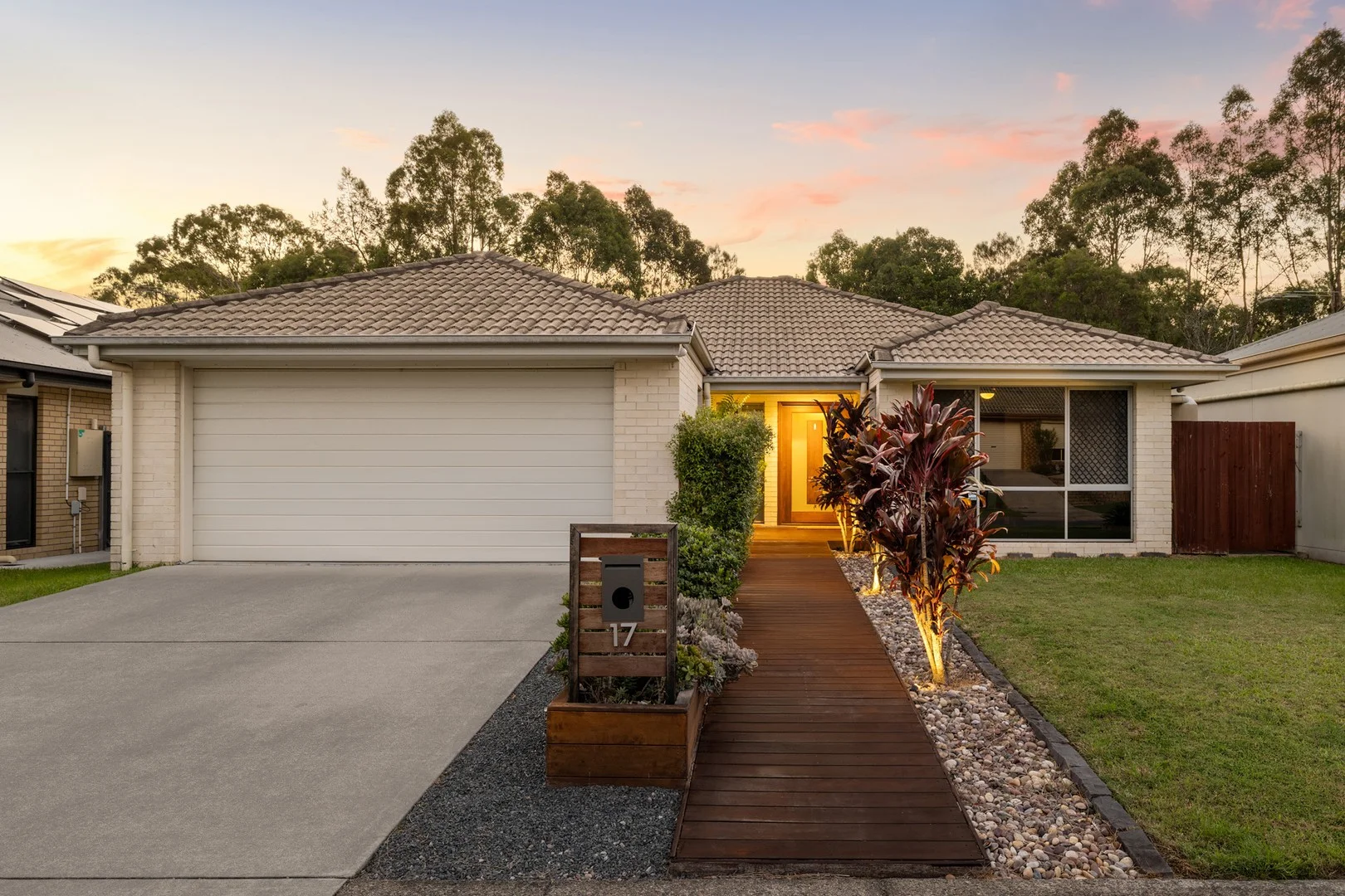 17 Kooringal Street, Tingalpa QLD 4173