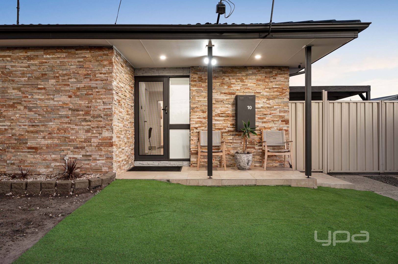 10 Midas Court, Meadow Heights VIC 3048, Image 1