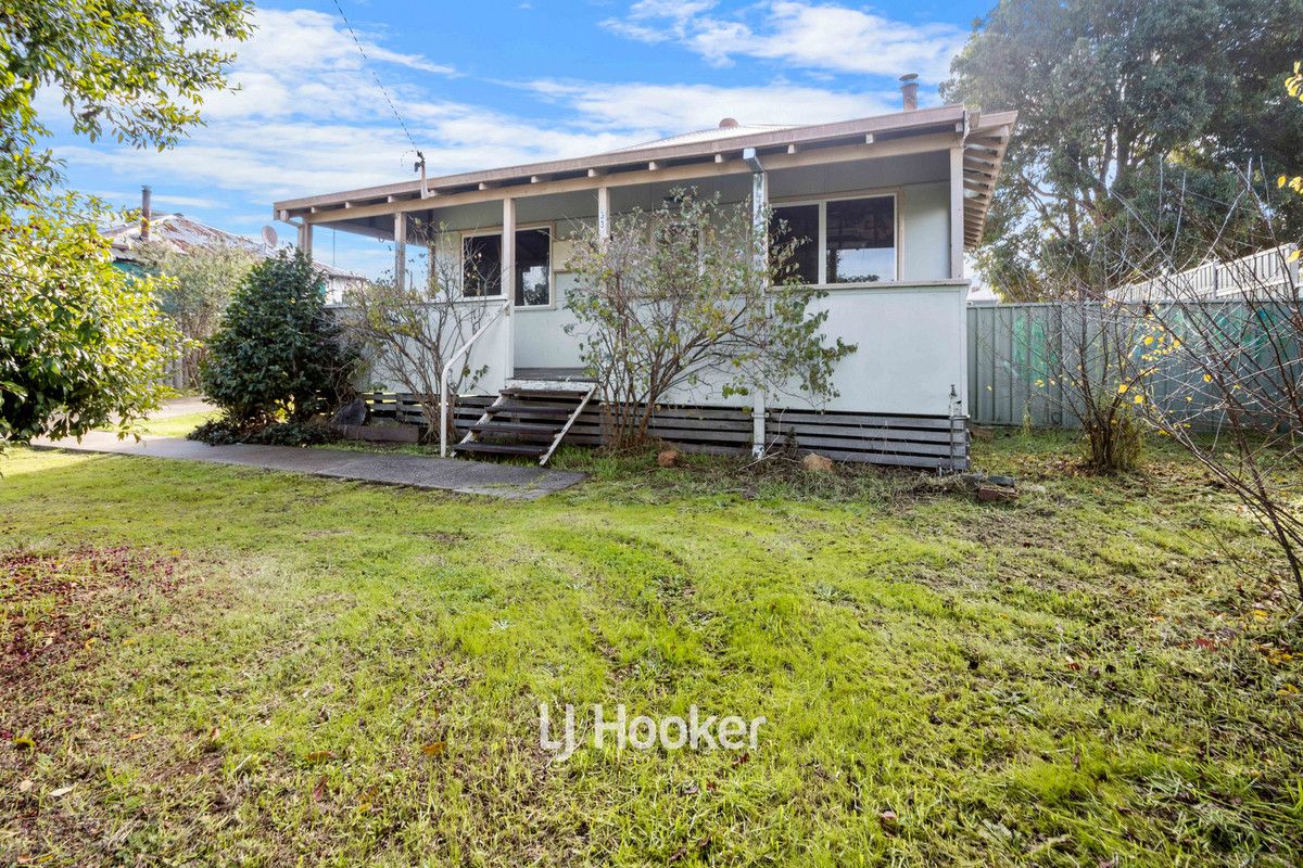 33 Simpson Street, Collie WA 6225, Image 1