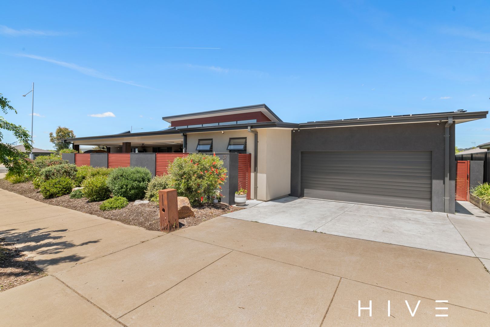37 Peter Cullen Way, Wright ACT 2611, Image 2