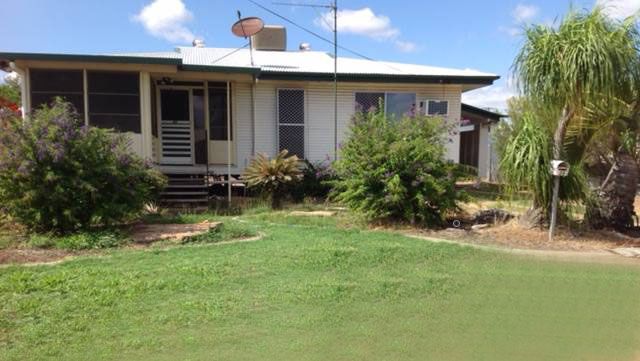 3 bedrooms House in No. 38 Bottletree Avenue BLACKWATER QLD, 4717