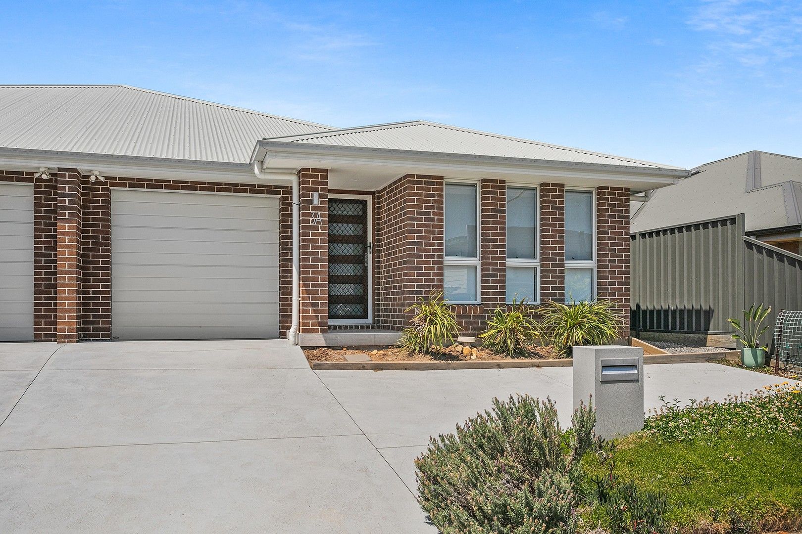 3 bedrooms Villa in 3A Brae Road ALBION PARK NSW, 2527