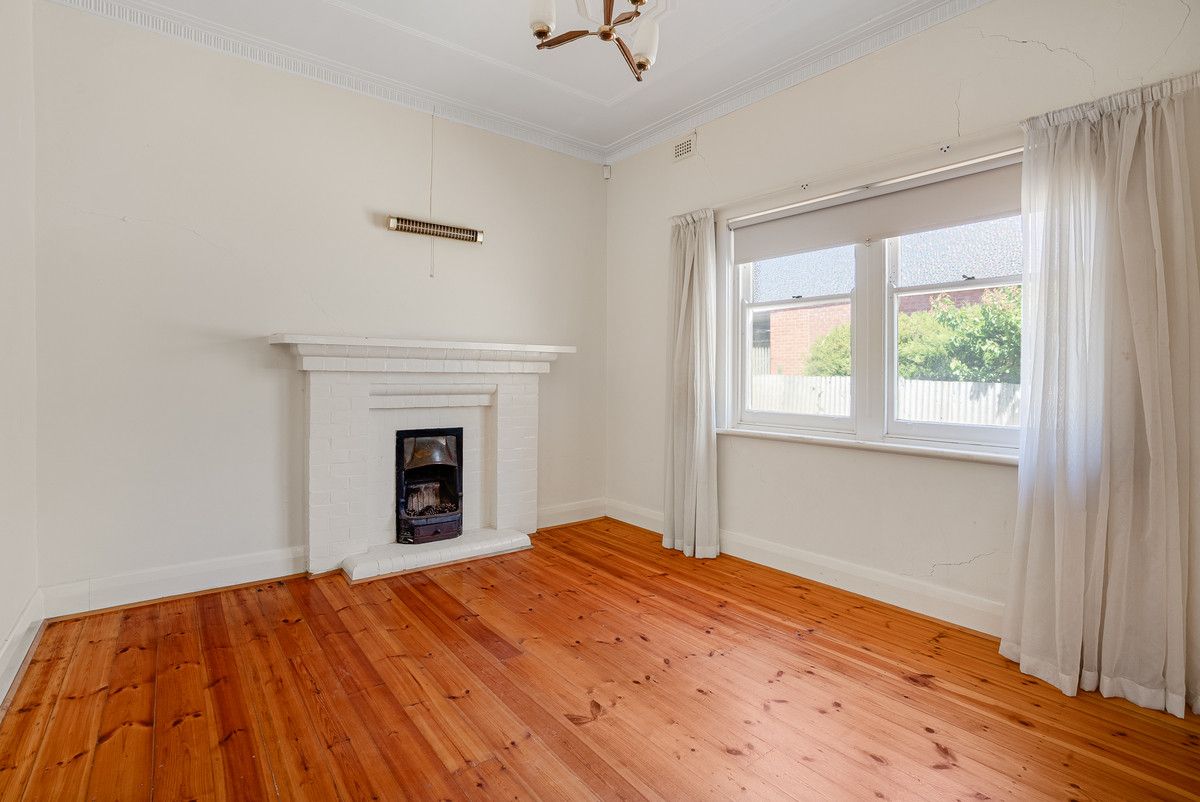 28 Hereford Avenue, Trinity Gardens SA 5068 House For Rent Domain