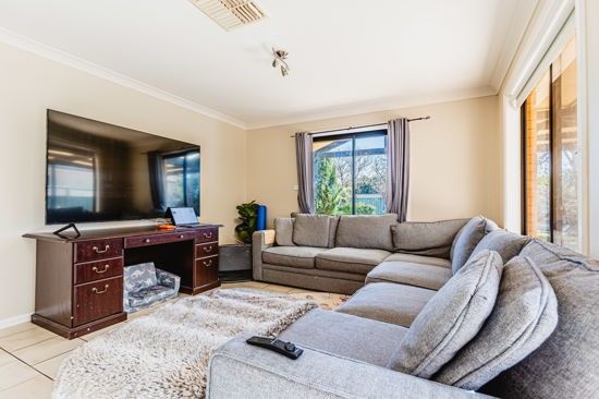 23 St Andrews Drive, Dubbo NSW 2830, Image 1