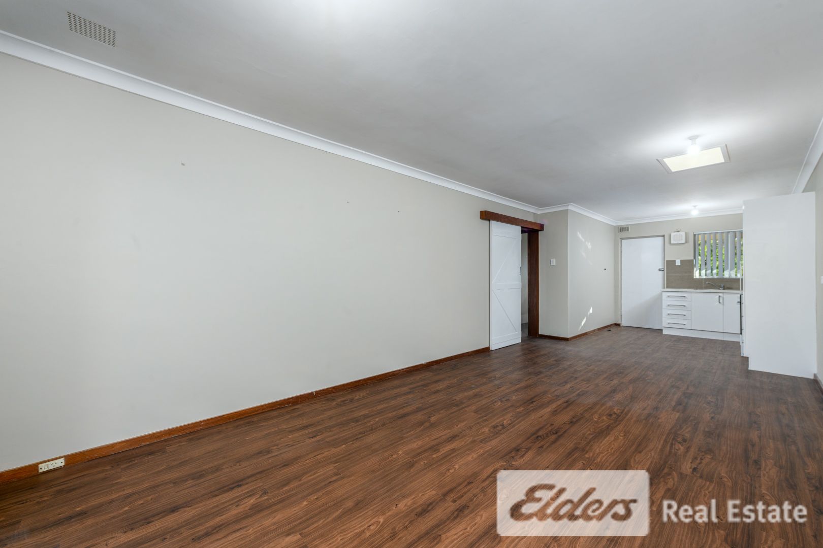 16/4 Minchinson Street, Shoalwater WA 6169, Image 2