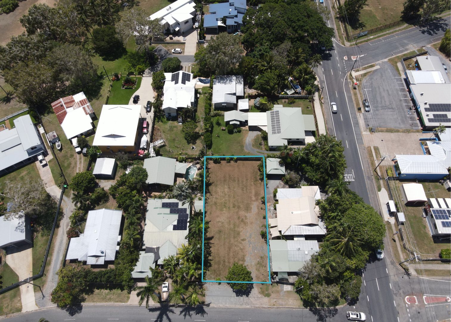 2 Swan Street, Slade Point QLD 4740, Image 2