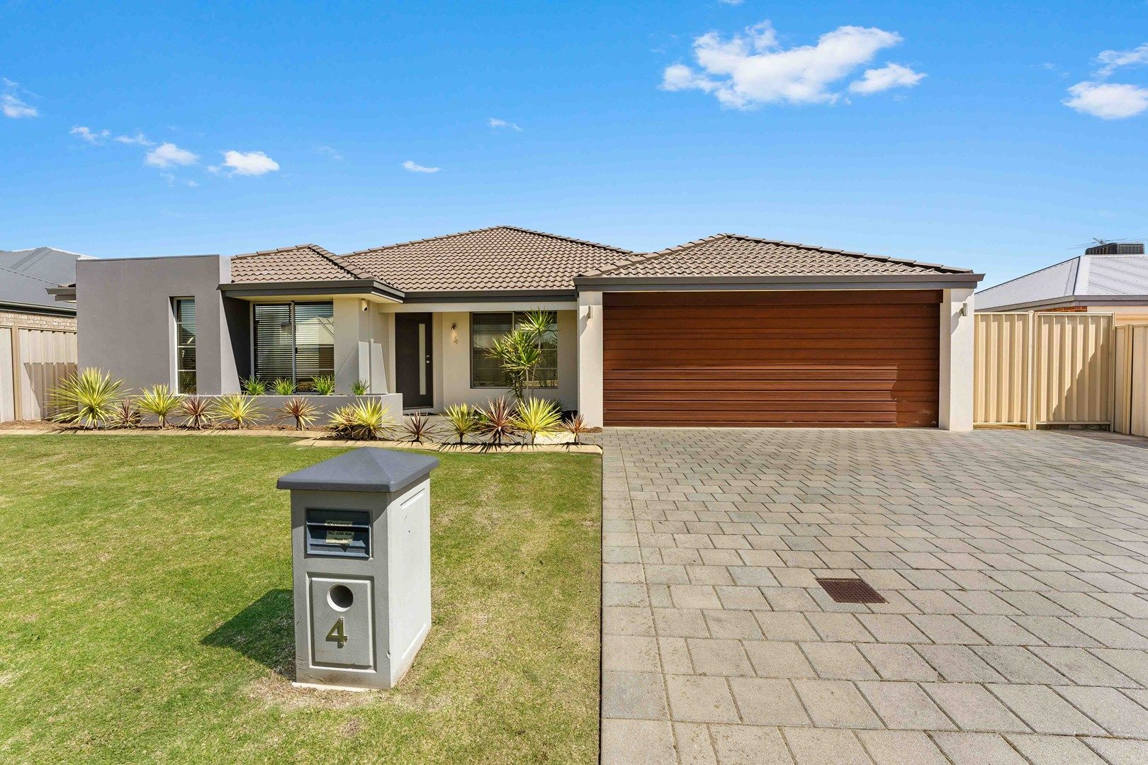 4 Phoenix Terrace, Hocking WA 6065, Image 0