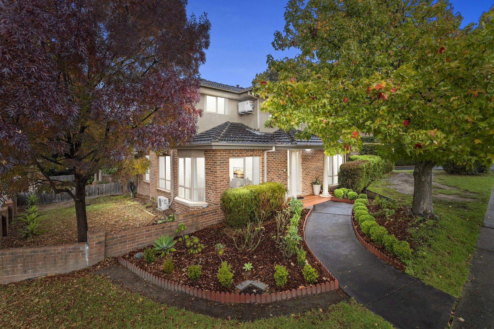 2/47 Aurisch Avenue, Glen Waverley VIC 3150