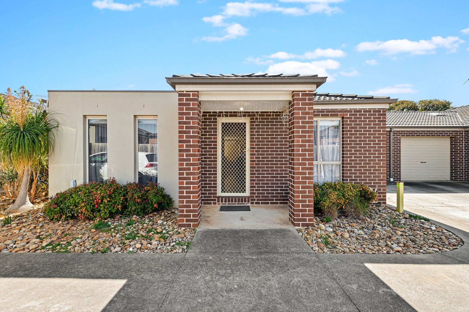 2/4 Trinca Court Werribee VIC 3030 Apartment For Rent $420 Domain