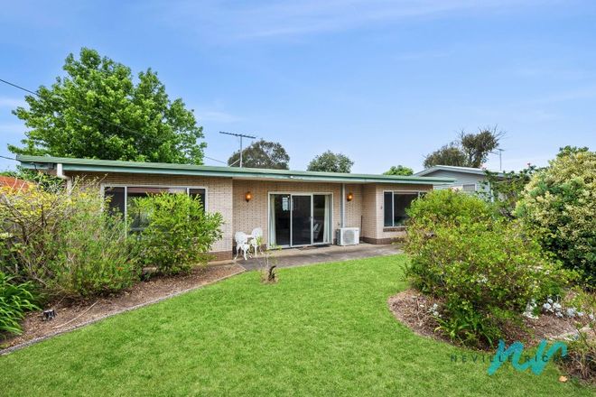 Picture of 3 Centreway Road, ST LEONARDS VIC 3223
