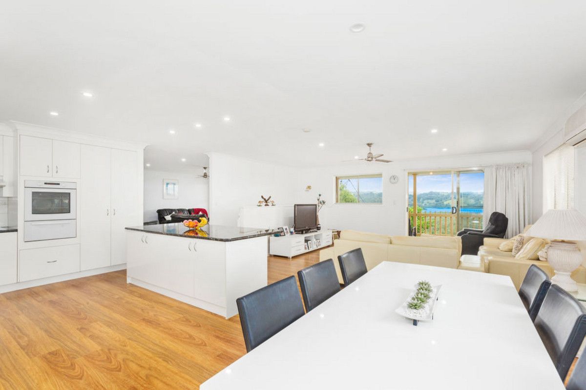 39 Lakeview Parade, Tweed Heads South NSW 2486, Image 2