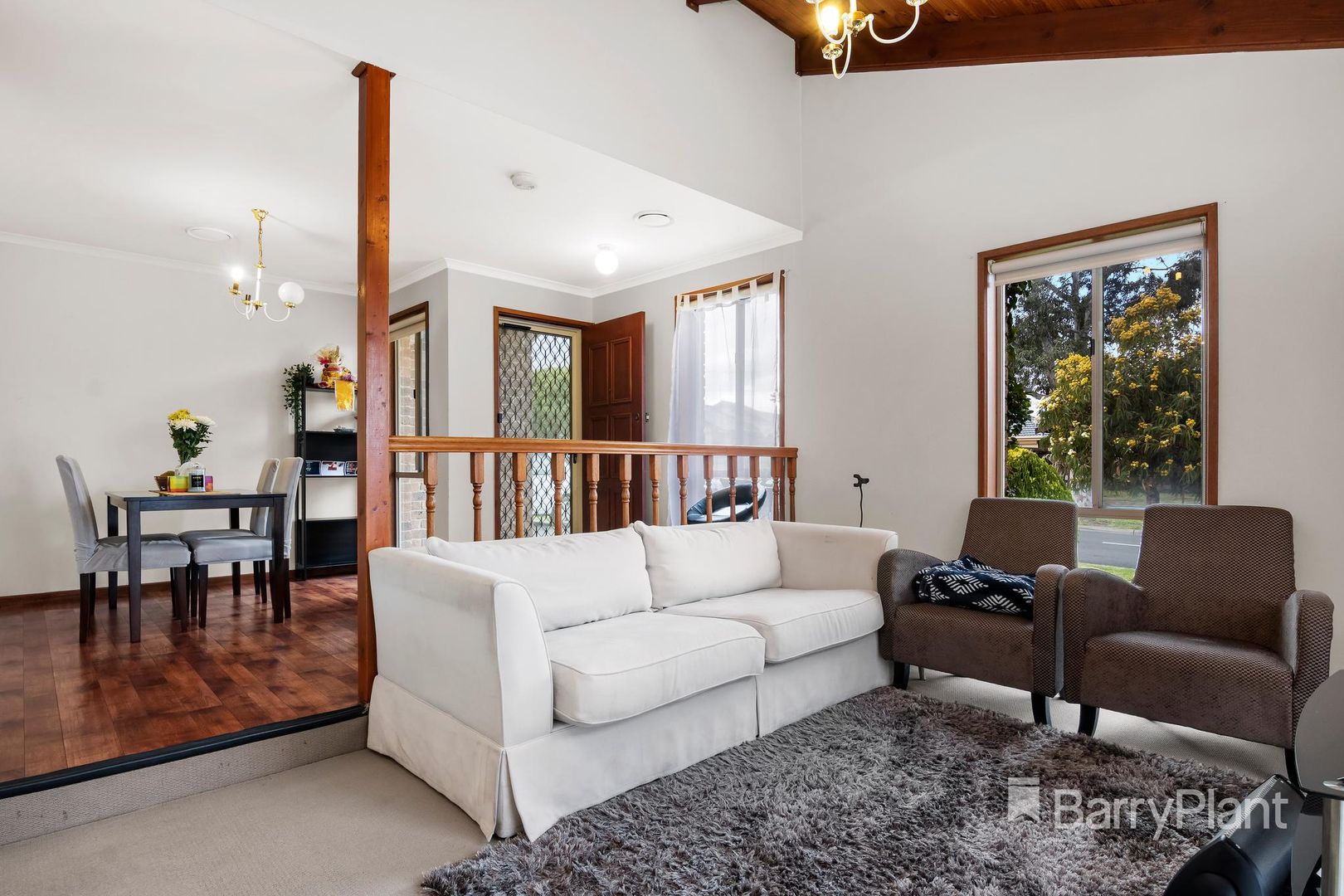 1/5a Crampton Crescent, Mill Park VIC 3082, Image 2