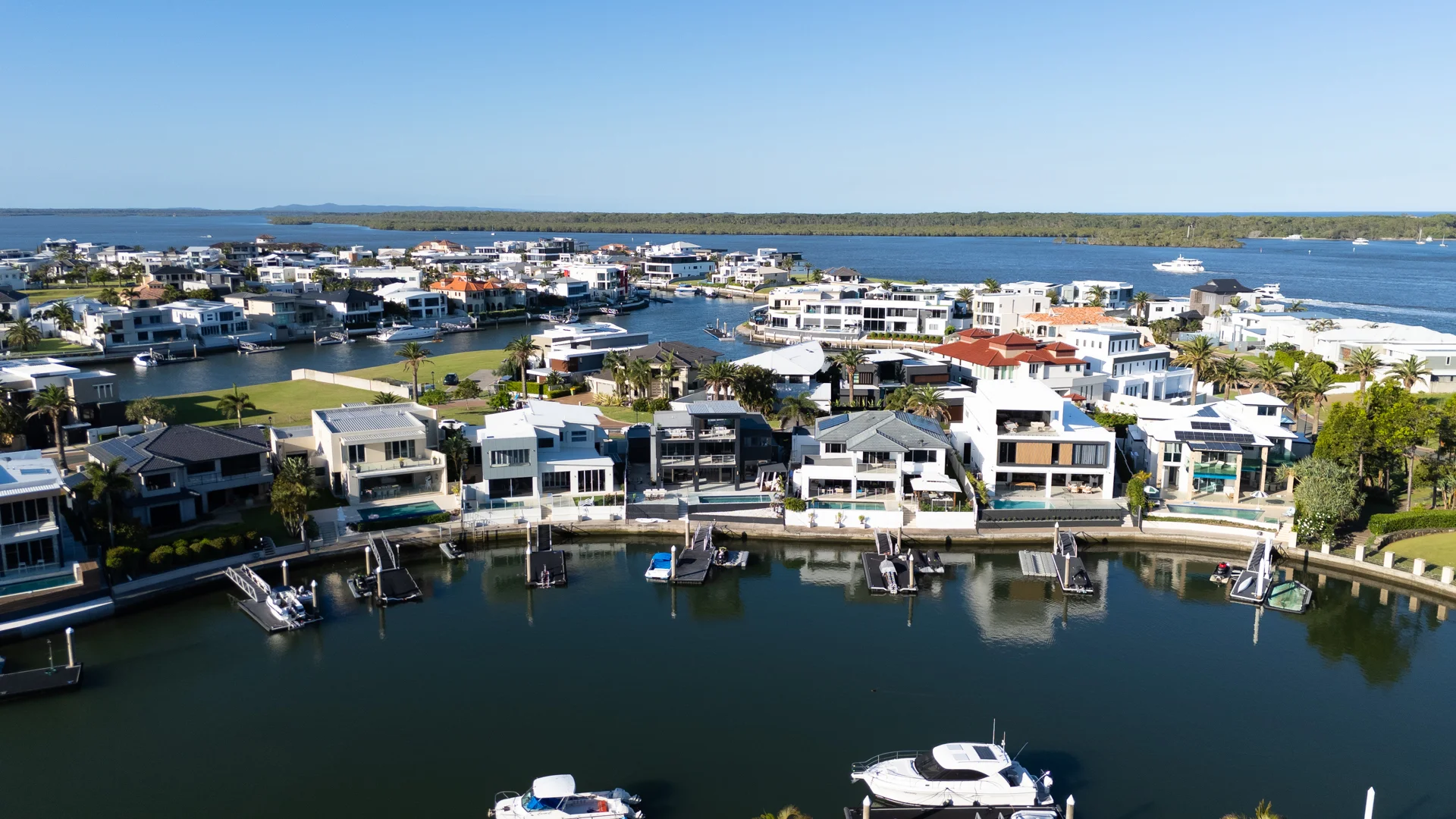 Additional image 24 of 8 Regents Court, Sovereign Islands QLD 4216