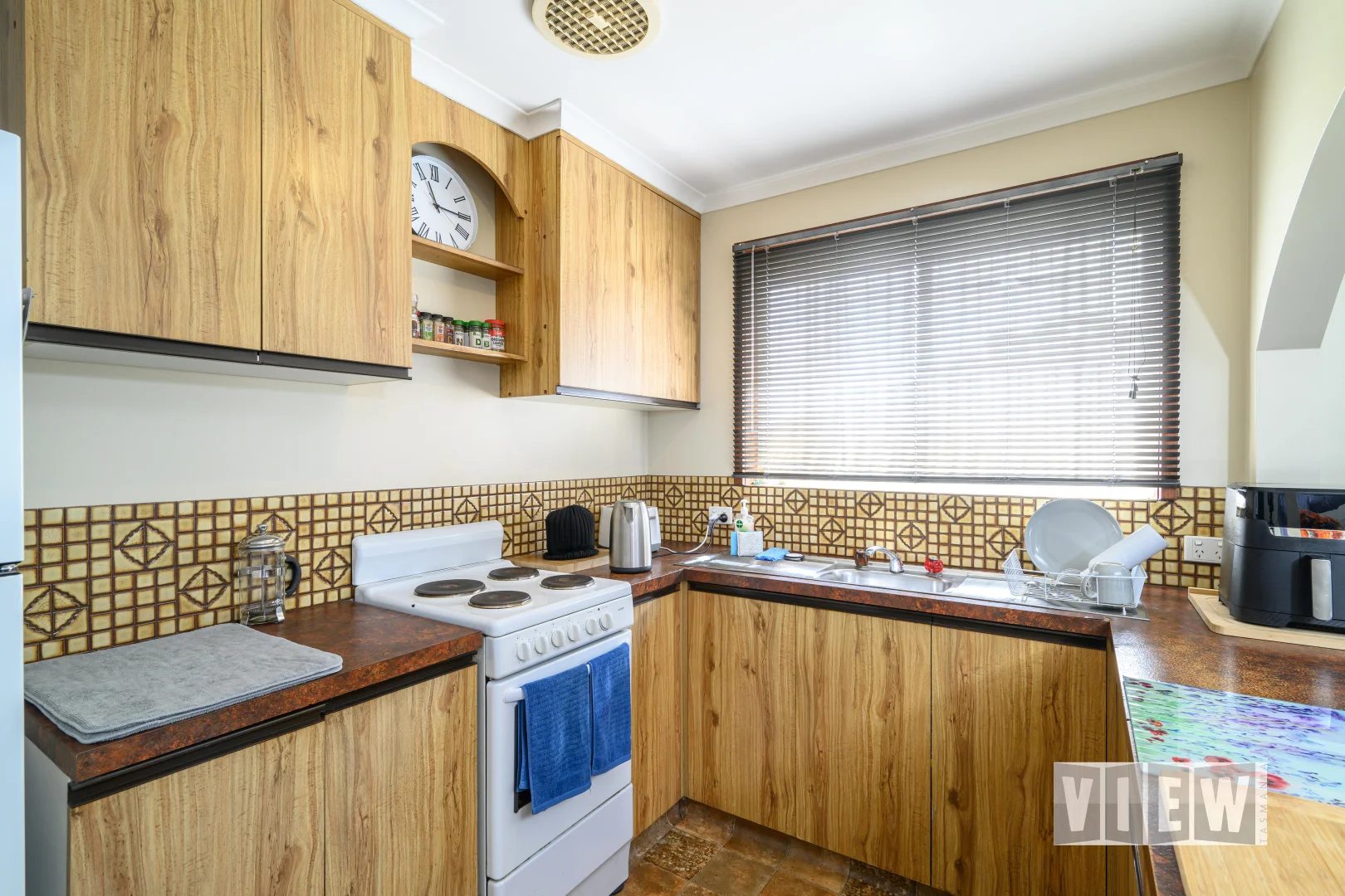 Additional image 3 of 1/1-5 Winspears Road, East Devonport TAS 7310