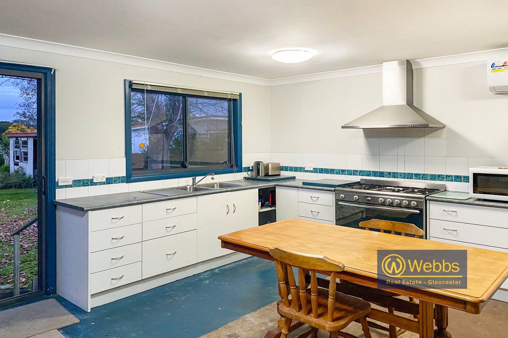 43 Elliot Street, Gloucester NSW 2422, Image 2