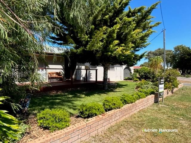 4 Valentine Way, Sinclair WA 6450, Image 2