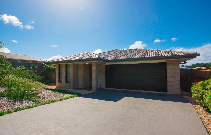 38 Admiralty Drive, Safety Beach NSW 2456