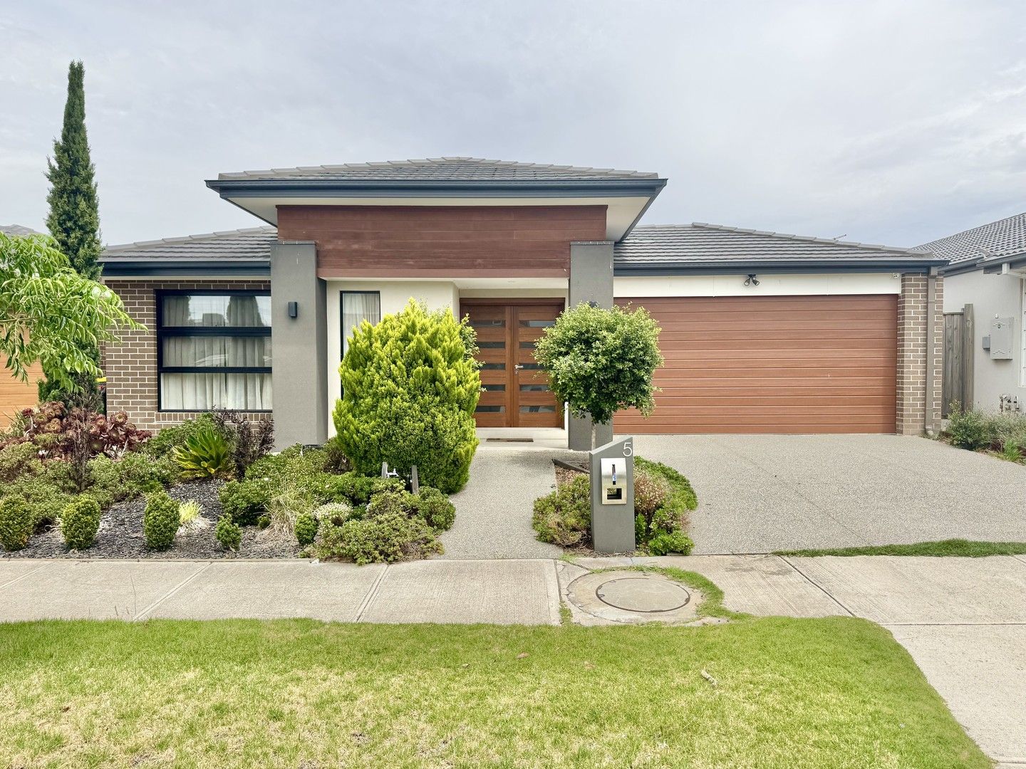 4 bedrooms House in 5 Grima Crescent WYNDHAM VALE VIC, 3024