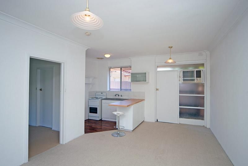 1/27 Bevington Road, GLENUNGA SA 5064, Image 2