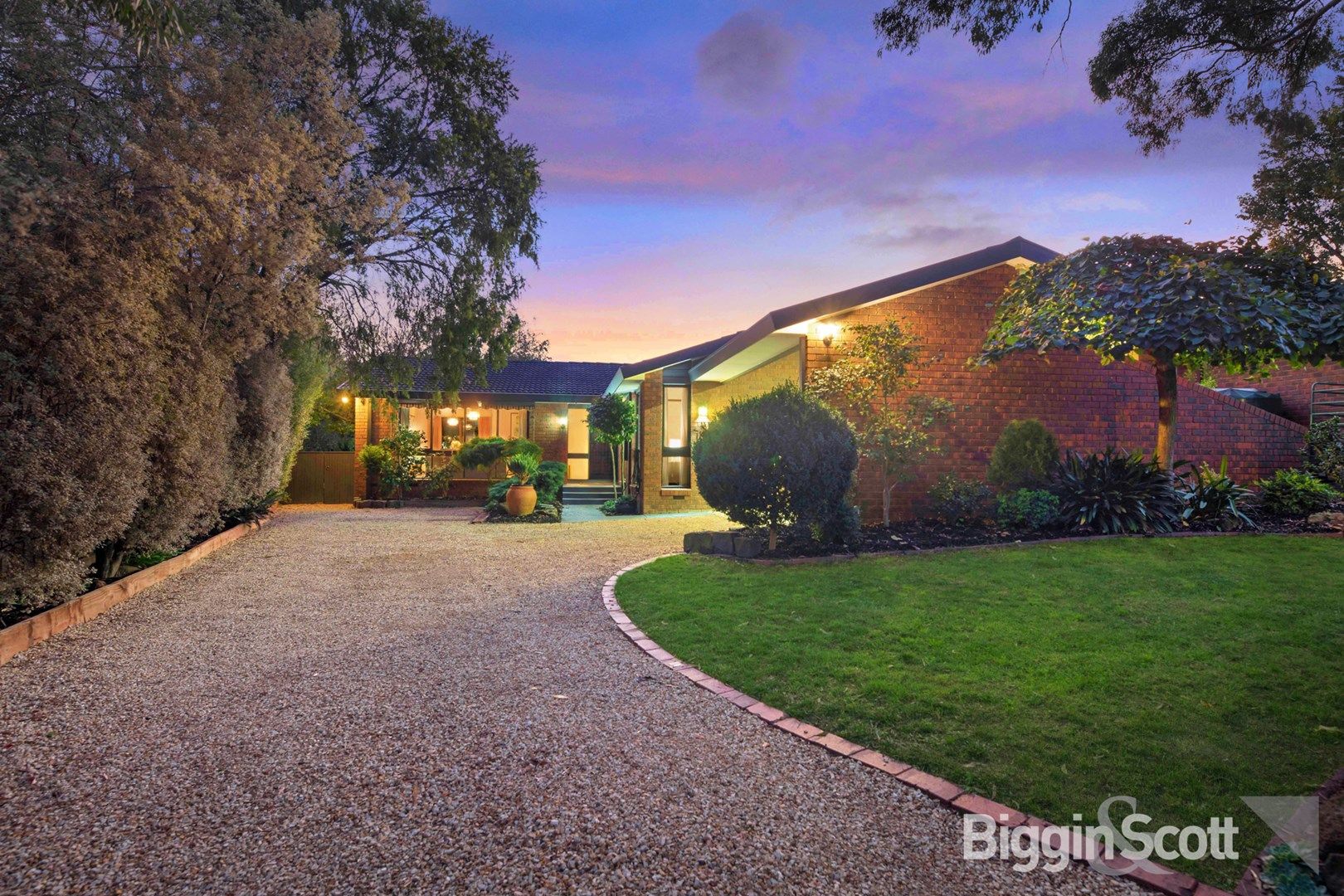 2 Clendon Court, Vermont South VIC 3133, Image 0