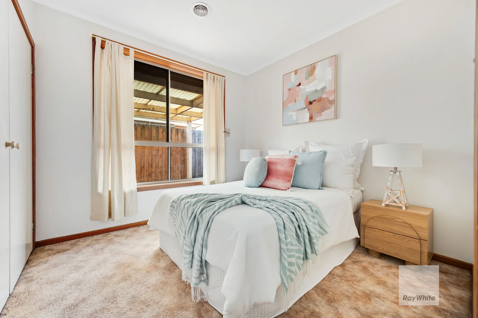 Additional image 10 of 1/98 Lenoak Street, Gladstone Park VIC 3043