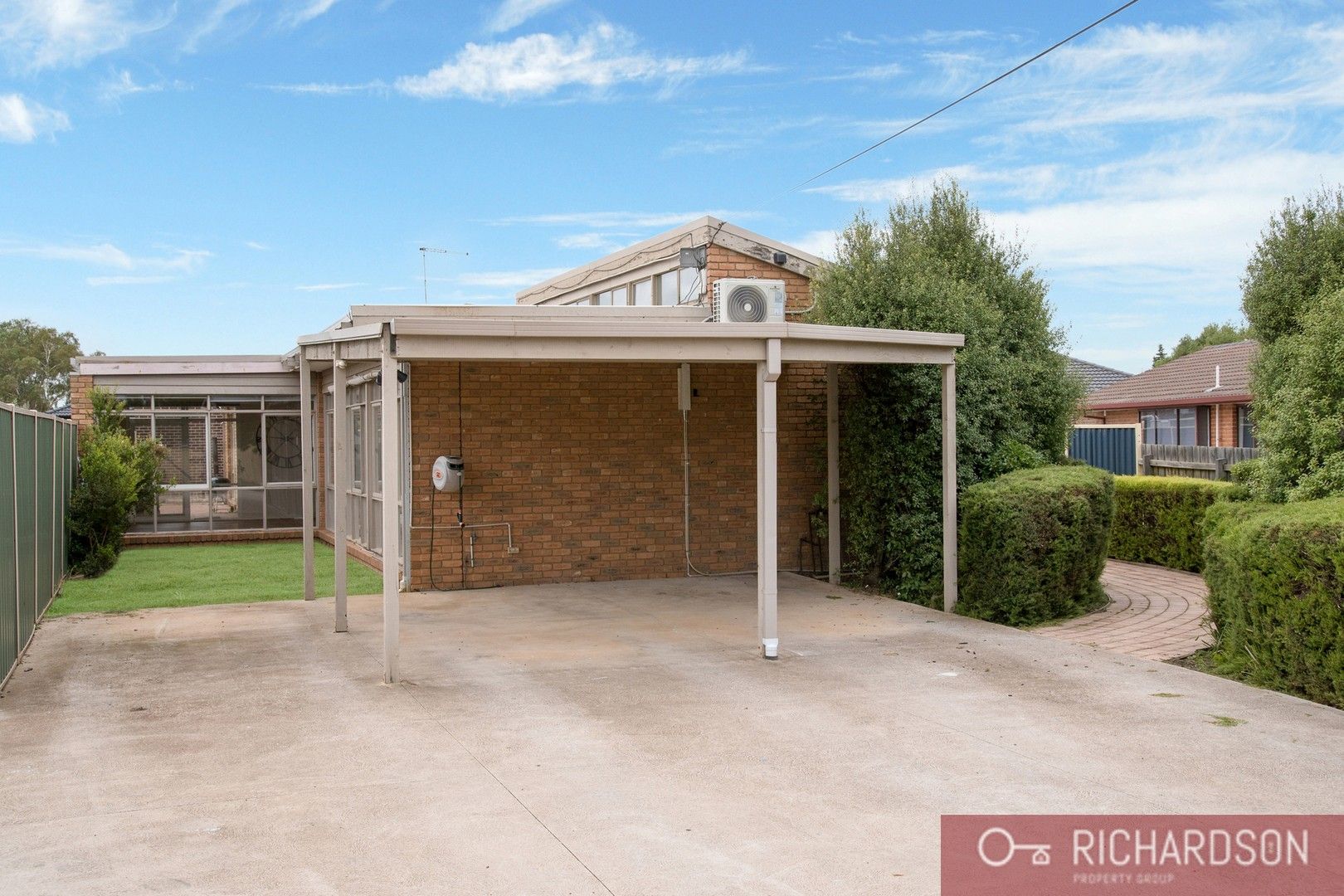 32 Wynarka Drive, Hoppers Crossing VIC 3029, Image 0