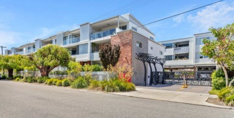 2 bedrooms Apartment / Unit / Flat in 3/32 Cowle Street WEST PERTH WA, 6005