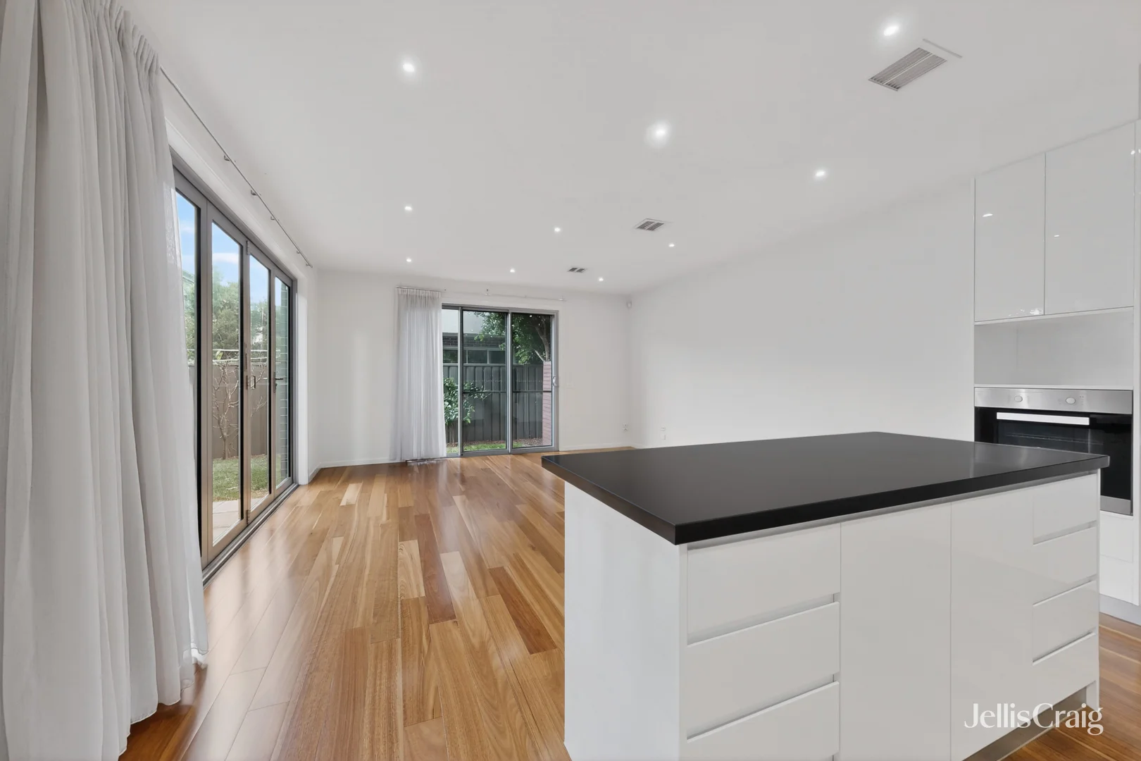 Additional image 3 of 6A Loch Crescent, Strathmore VIC 3041