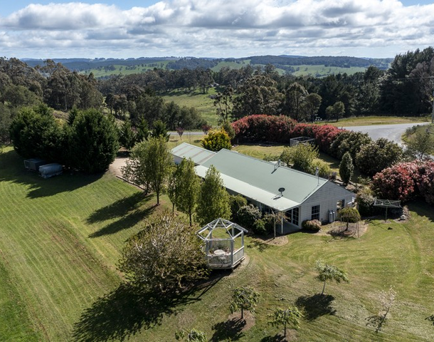 51 Fairview Drive, Oberon NSW 2787