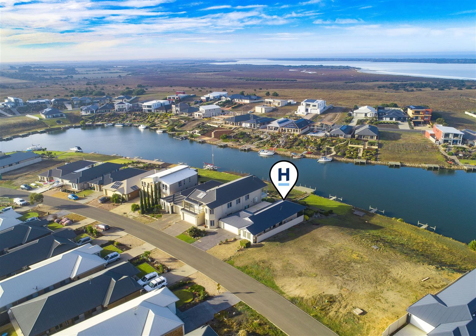 15 Blanche Parade, Hindmarsh Island SA 5214, Image 0