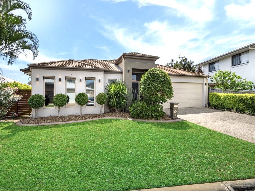 1 Lakeside Court Windaroo QLD 4207 Domain