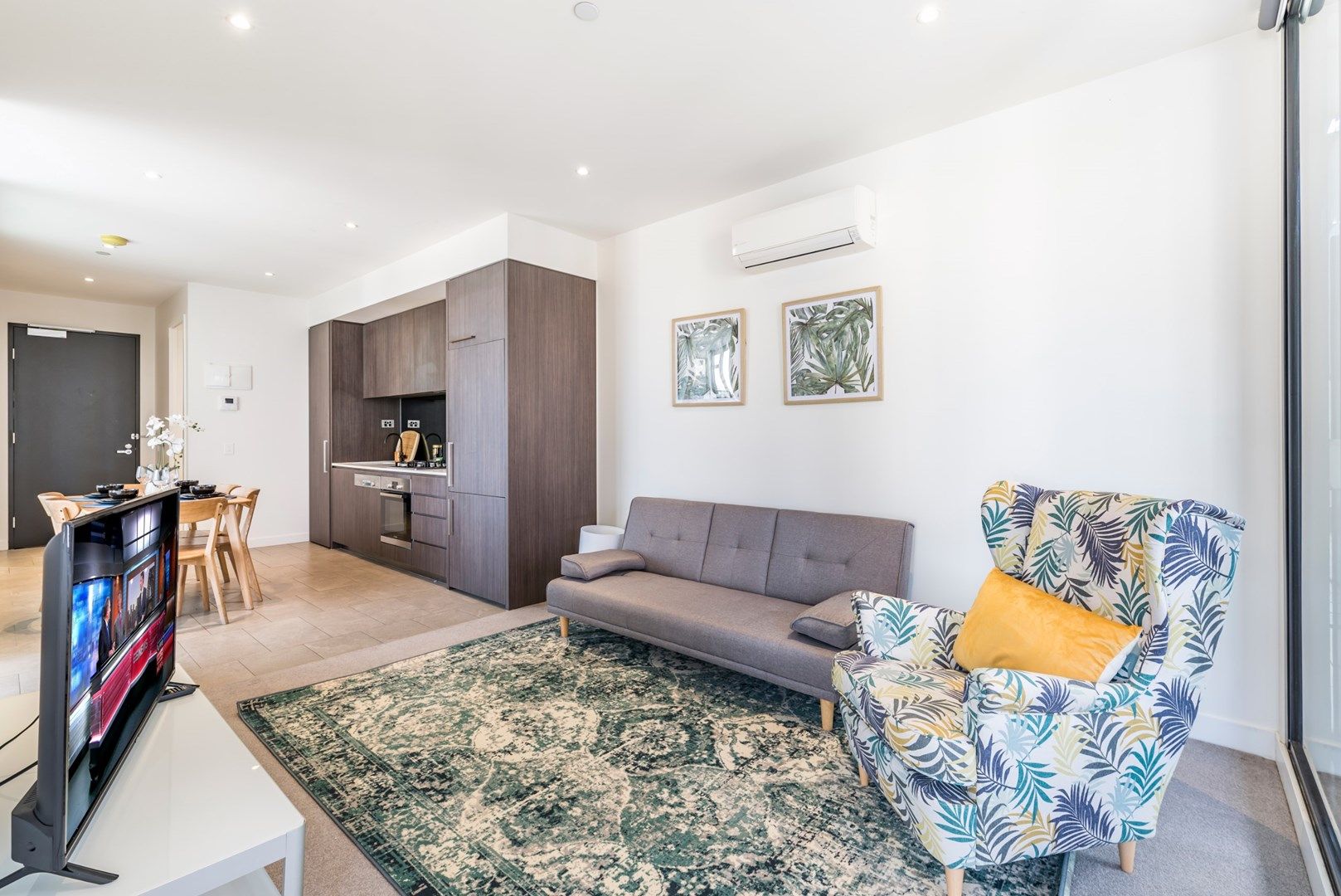 2 bedrooms Apartment / Unit / Flat in 1312/120 Abeckett Street MELBOURNE VIC, 3000