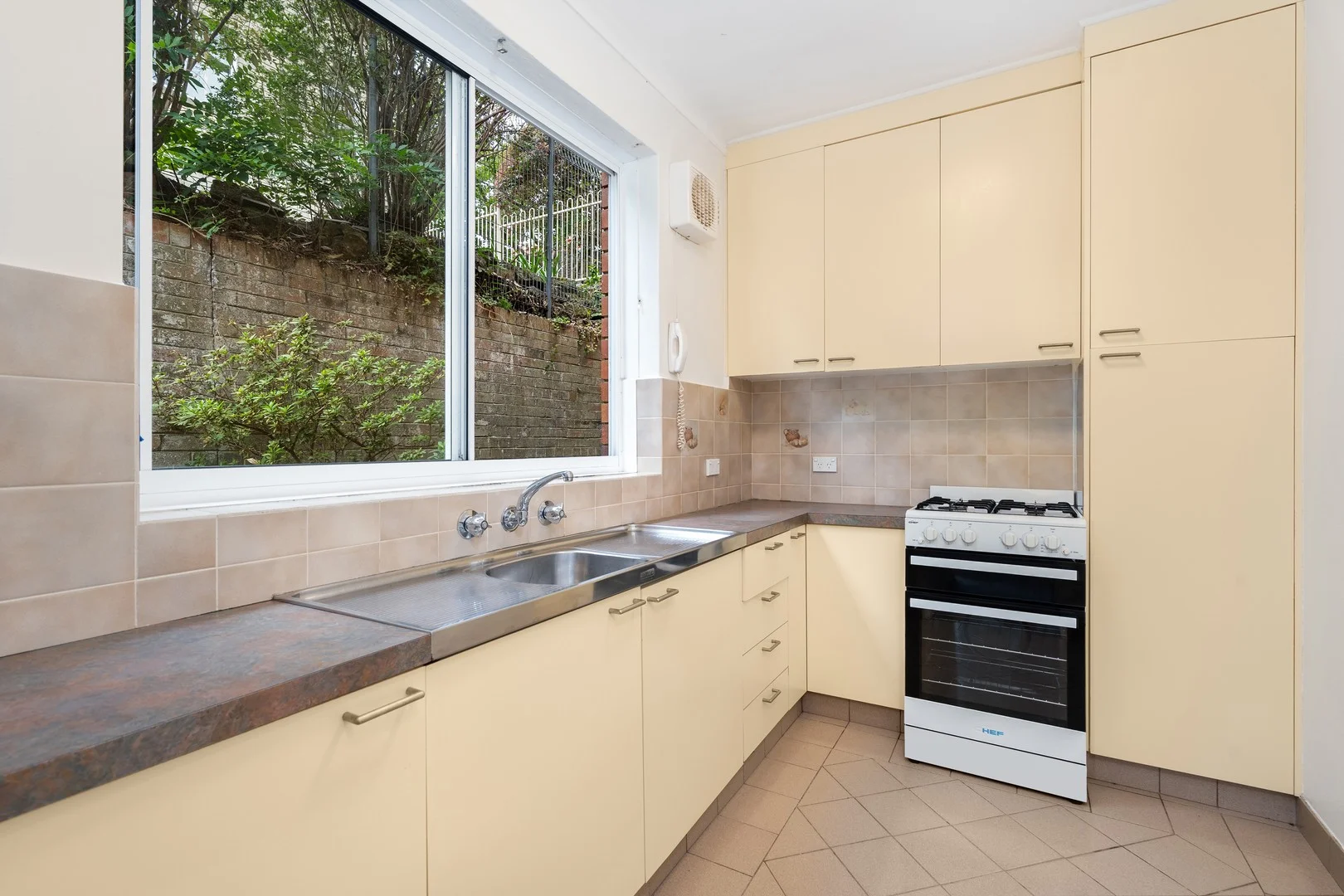 Additional image 3 of 2/33 Milray Avenue, Wollstonecraft NSW 2065