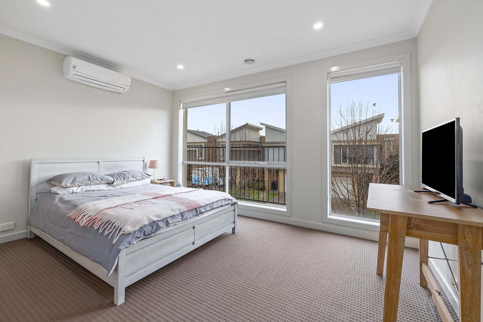 8 Hardware Lane, Point Cook VIC 3030, Image 2