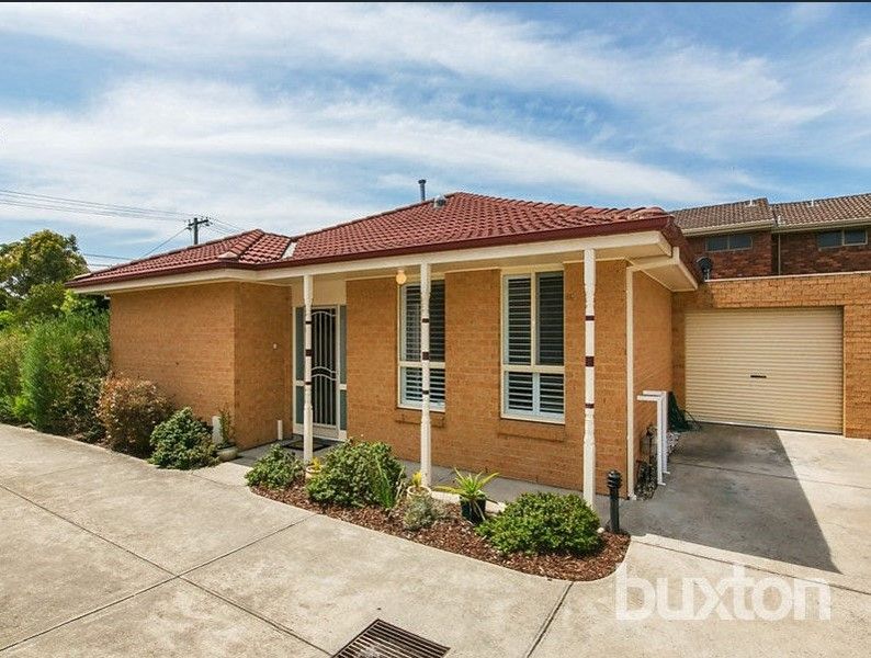 3 bedrooms Townhouse in 1/9-11 Reid Street PARKDALE VIC, 3195