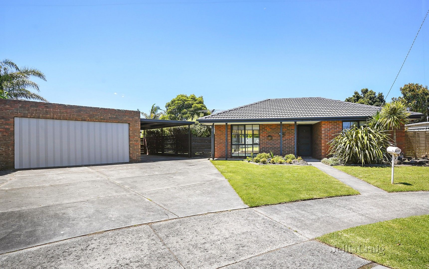 3 bedrooms House in 3 Brewer Court KEYSBOROUGH VIC, 3173