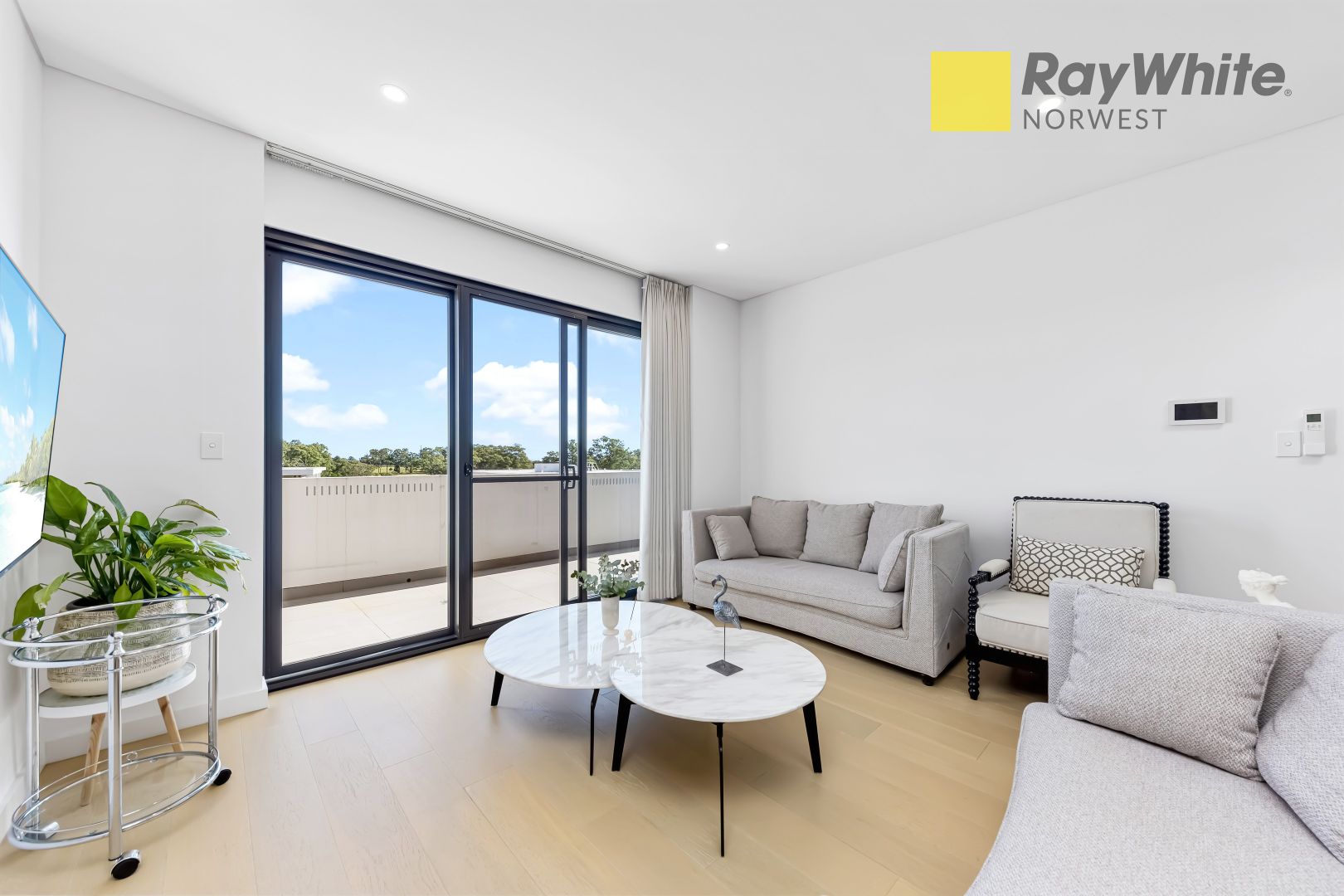 421/2 Gerbera Place, Kellyville NSW 2155, Image 2