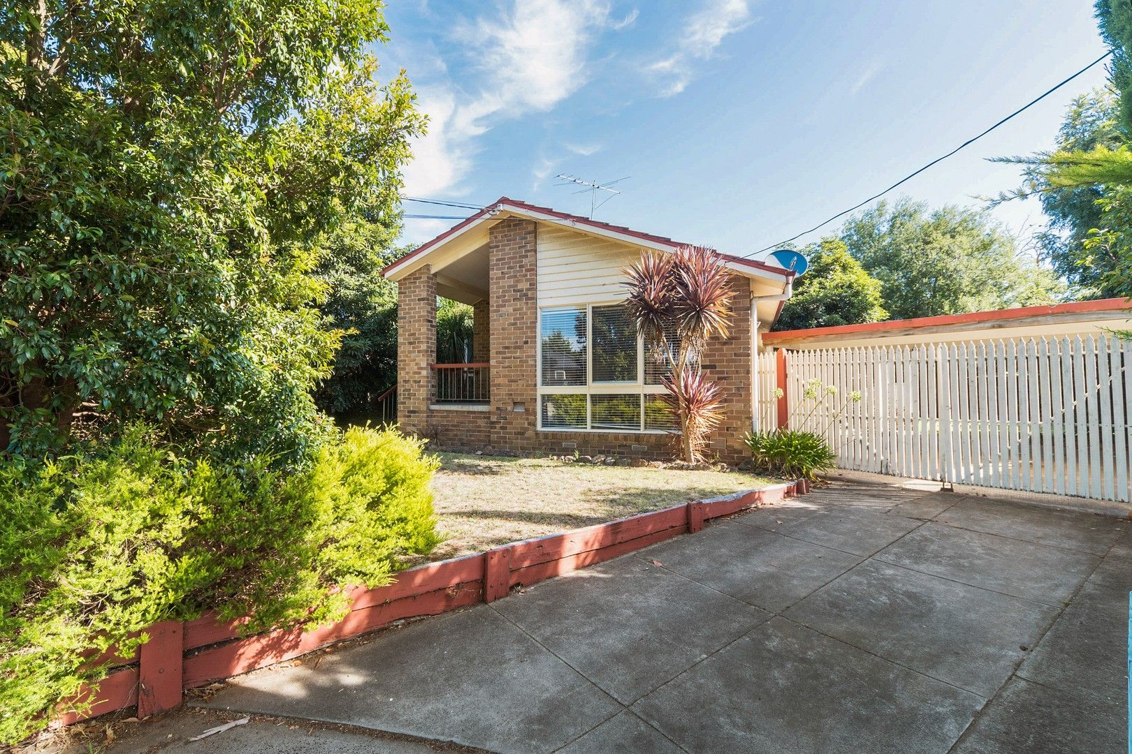 2 Hartley Court, Frankston VIC 3199, Image 0