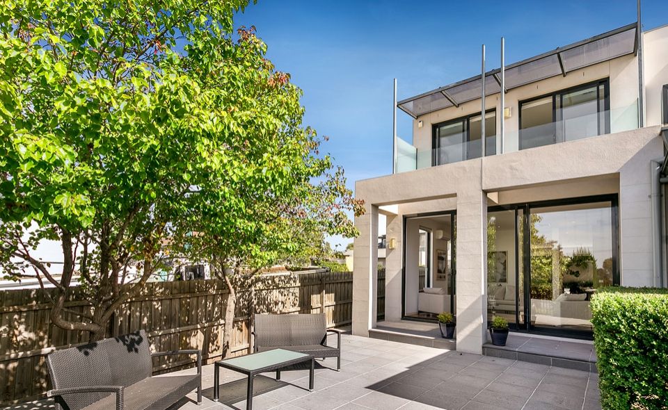 3 bedrooms House in 1/94 The Strand NEWPORT VIC, 3015