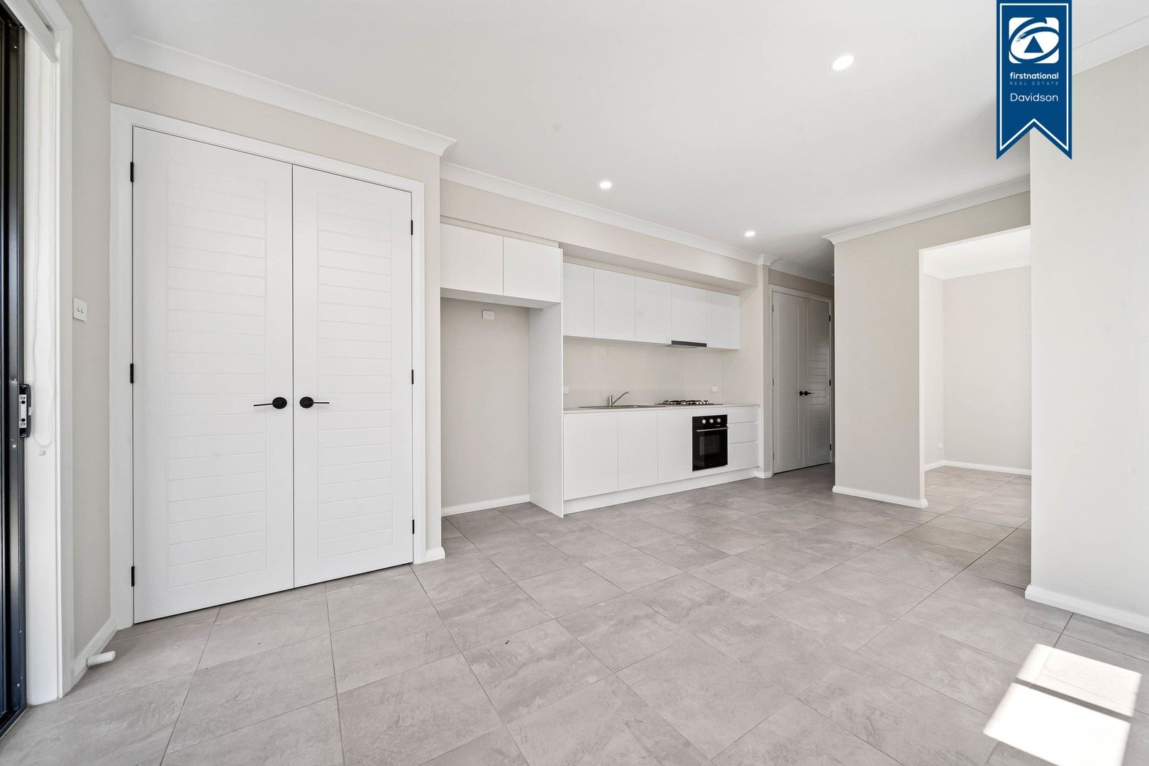 1 bedrooms House in 9A Mivo Street HOLSWORTHY NSW, 2173